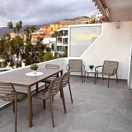 Paulmarie Ocean View Colina Blanca * アデヘ